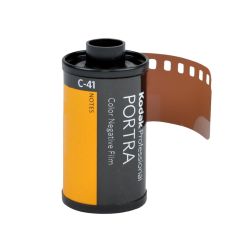 Kodak Portra | ASA 800 | 36 Eksp. | 135mm | 1 Pak